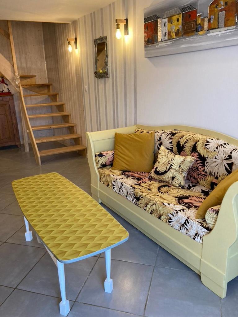 Doupassage Bed and Breakfast La Chatelaine Εξωτερικό φωτογραφία
